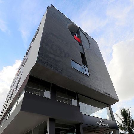 Super Townhouse Reva College University Yelahanka Exteriér fotografie